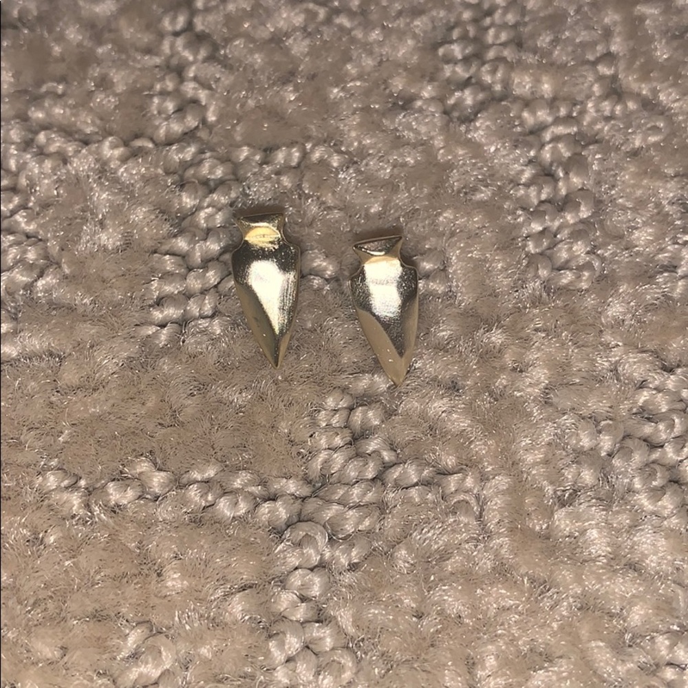 Kendra Scott earrings